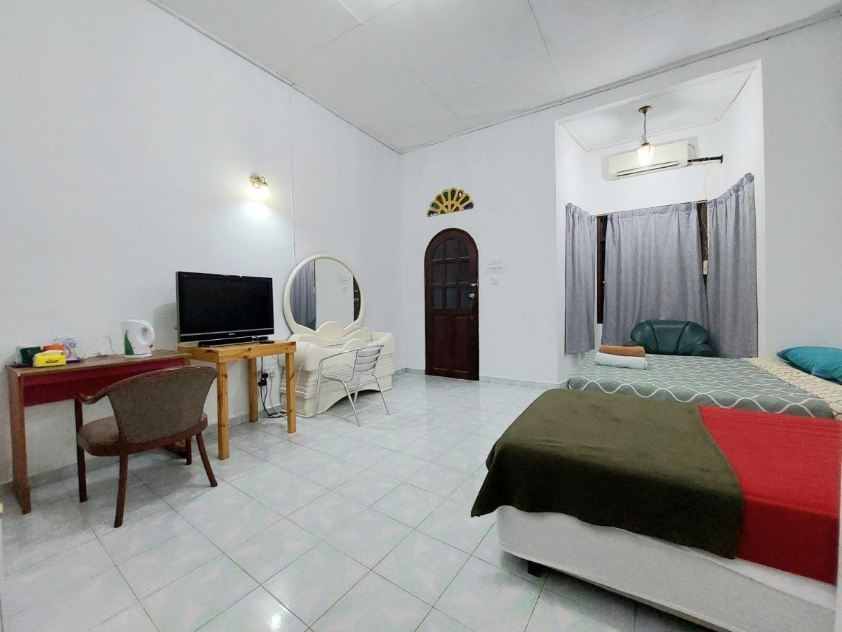 Rumah Rehat Qnm Holidays Куала Теренгану Екстериор снимка